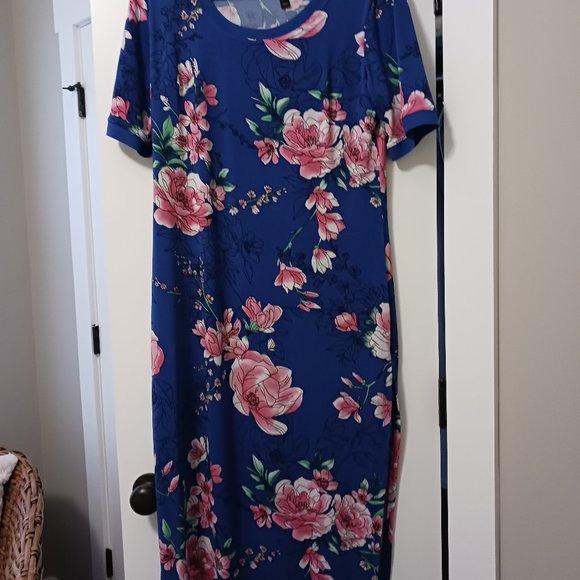 BRAND G.L.L.I. Size Medium Petite - Picture 1 of 1